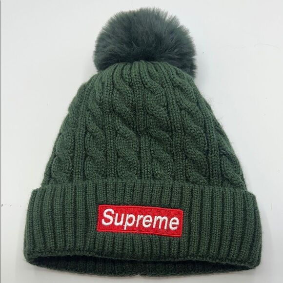 SUPREME Forest Green Cable Knit Pom Pom Beanie - Picture 1 of 4